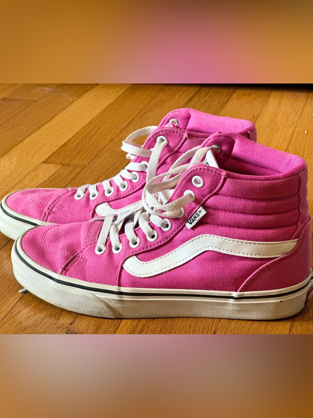 Vans Filmore Hi Fuchsia Pink Canvas High Top Sneakers Women’s 7.5